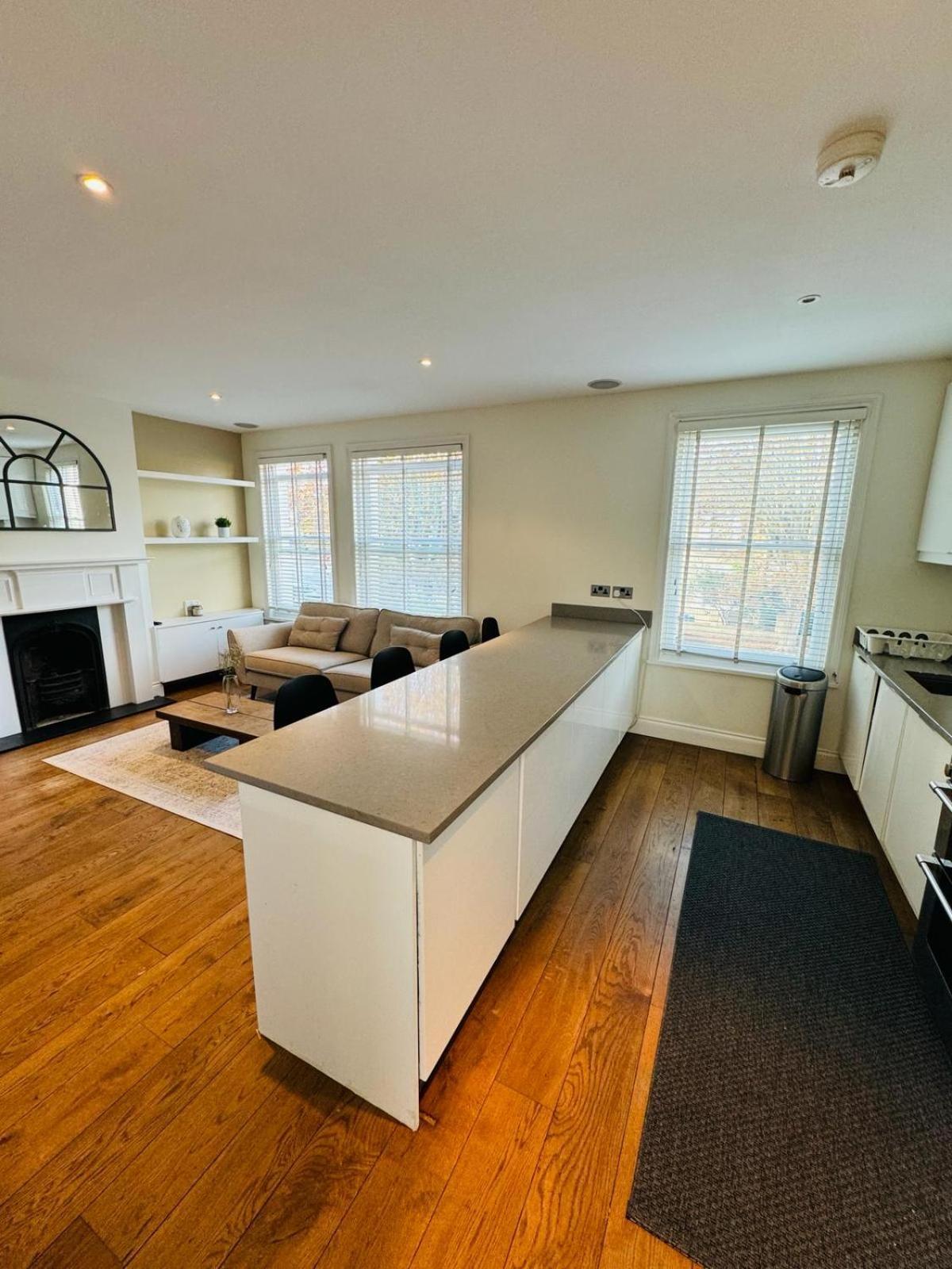 Stunning Flat In Chiswick Apartamento